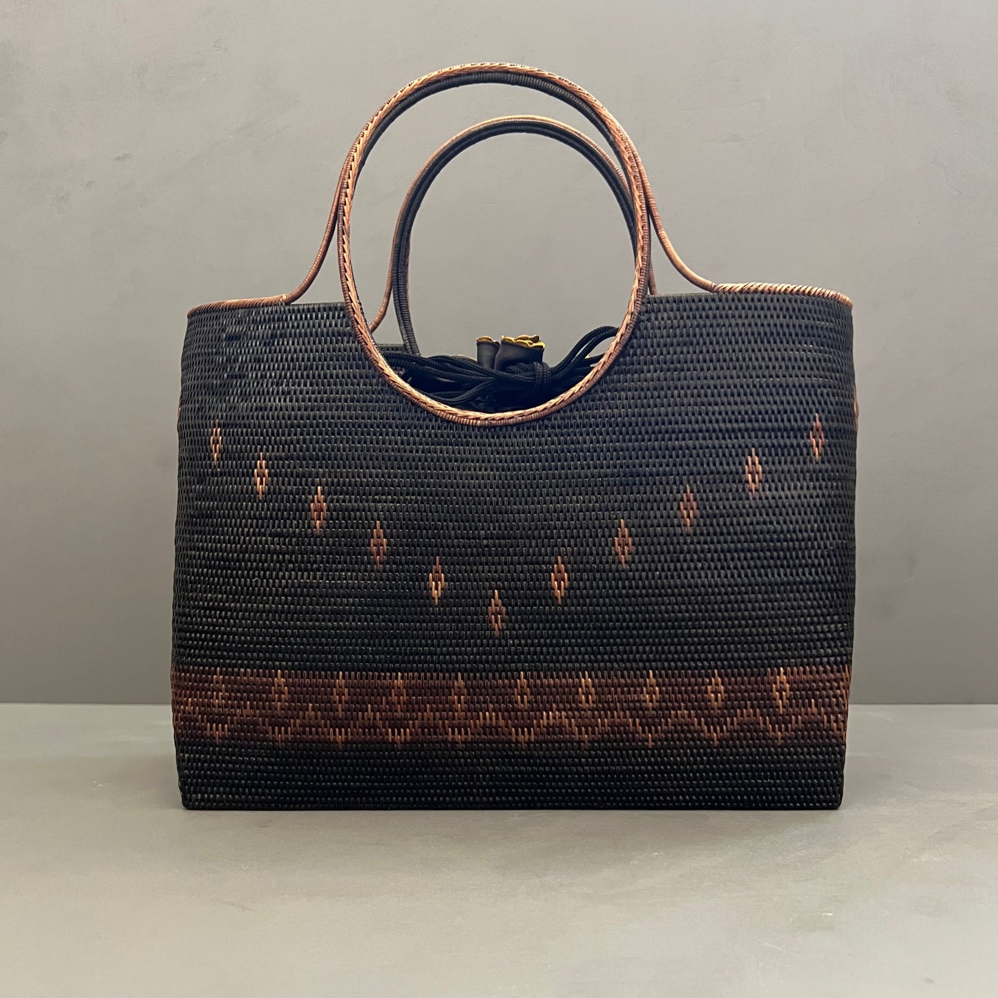 ルアブラウン クラフトハンドバッグ HB2401