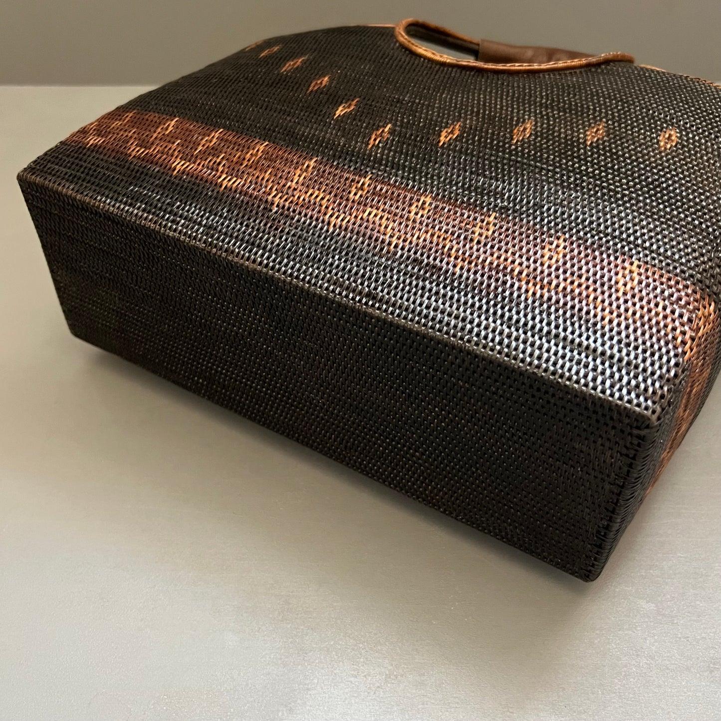 ルアブラウン クラフトハンドバッグ HB2401