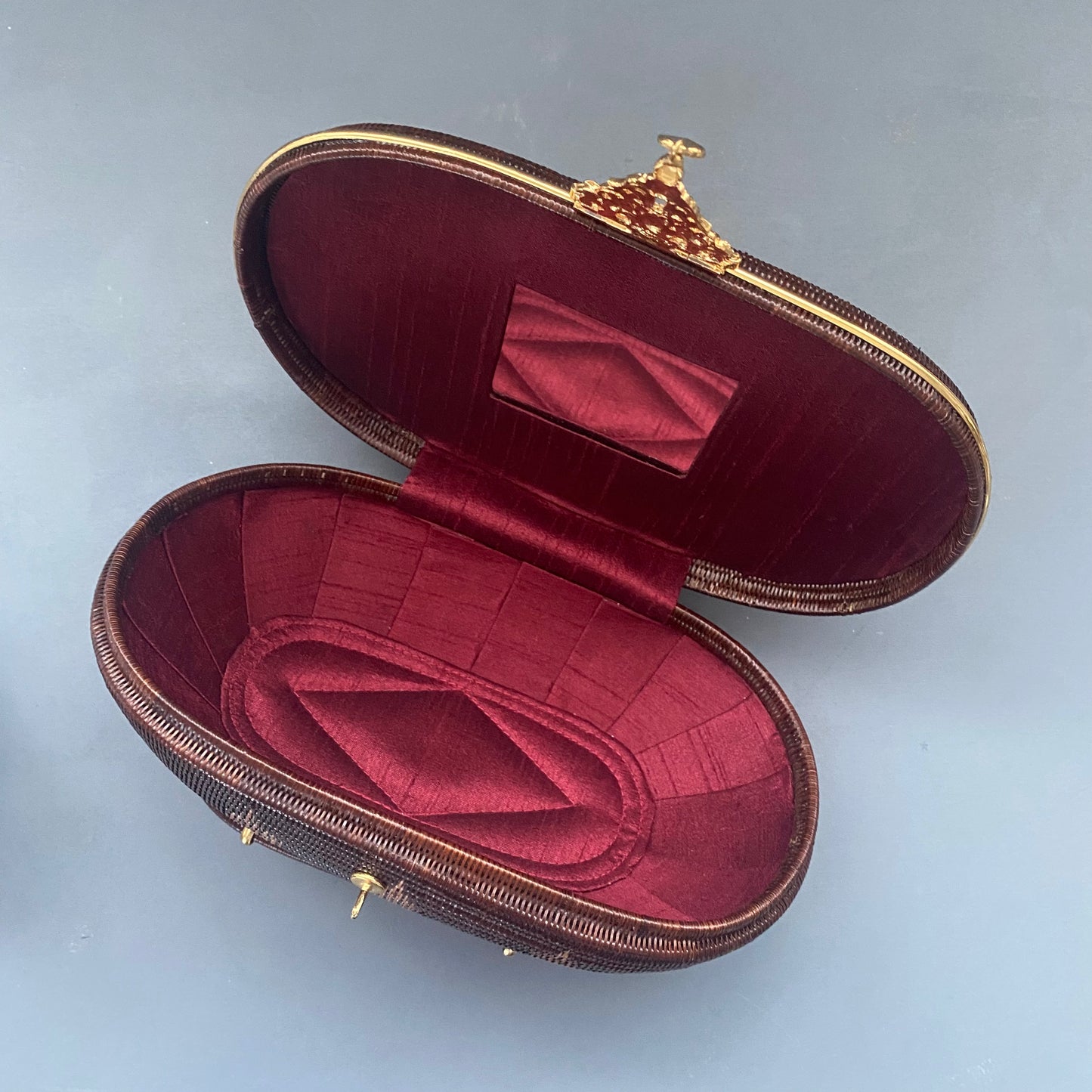 Lua Brown Gold Round Bag GR2318