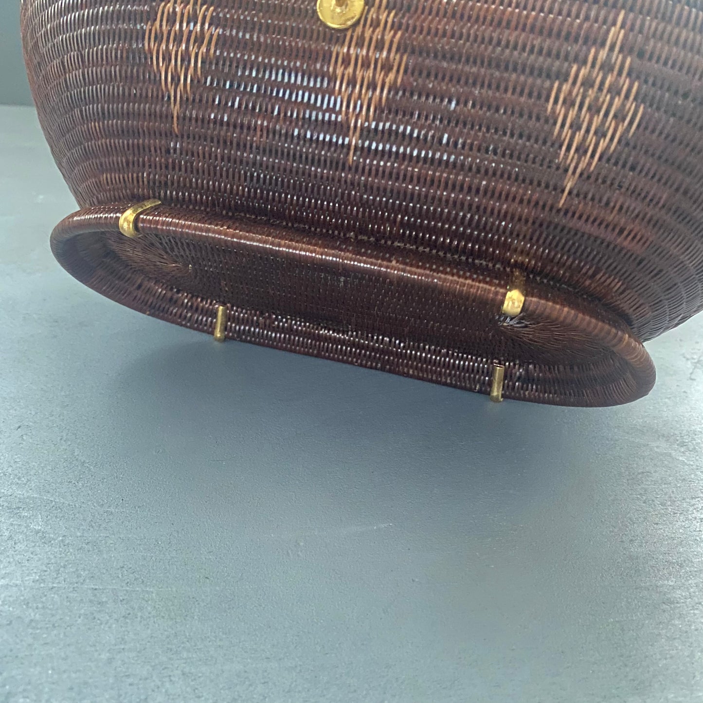 Lua Brown Gold Round Bag GR2318