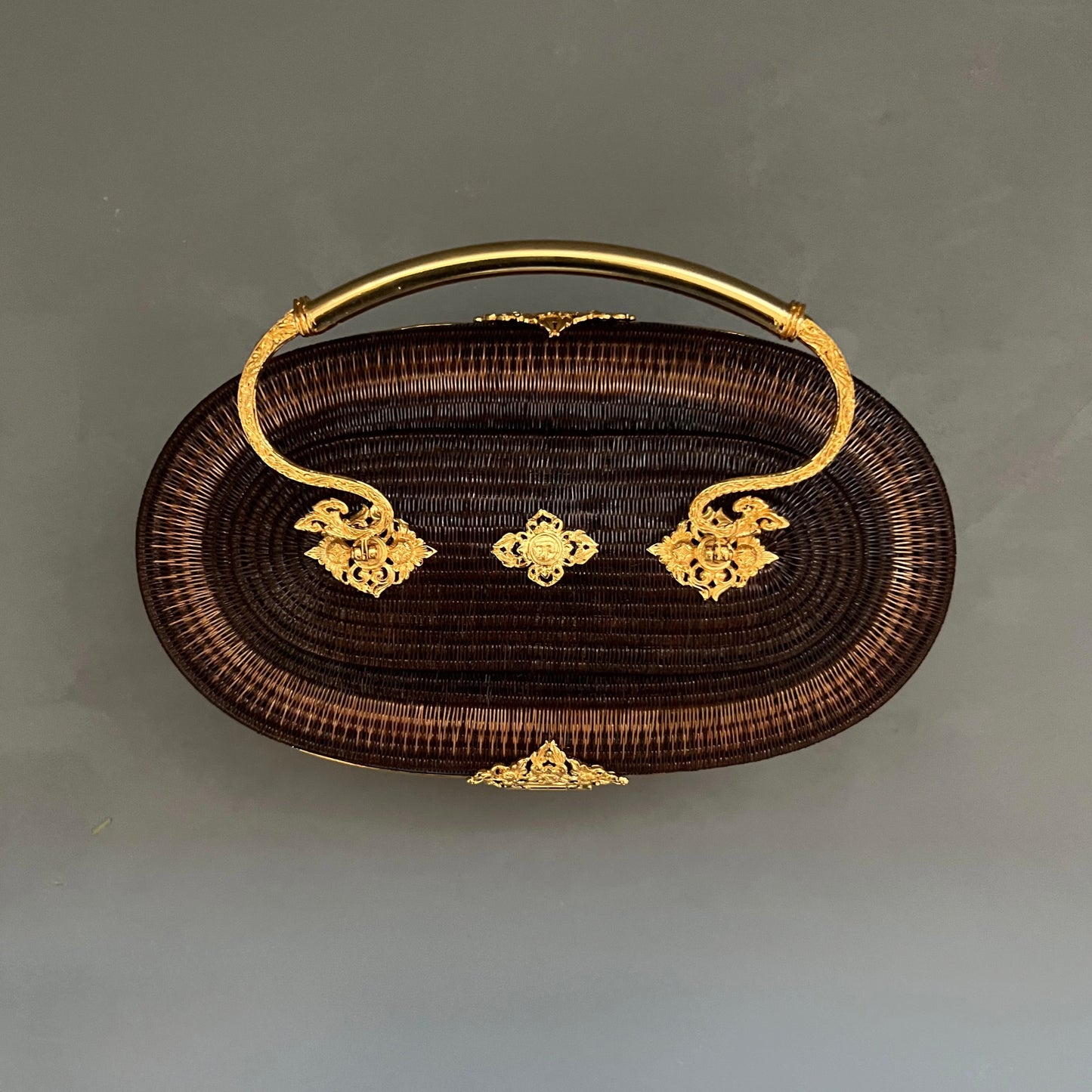 ルアブラウン ゴールドラウンドバッグ GR2315