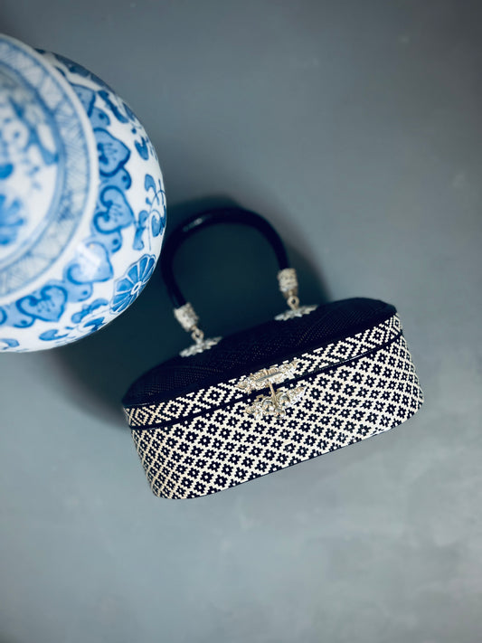 Soeru ヤーンリパオバッグCR2608｜ソフトタイプ（ブラック／タイ伝統工芸）